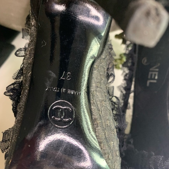 CHANEL Black satin Cap Round Toe Ruffle trim lace sheer high heels Stiletto shoe - Picture 10 of 15